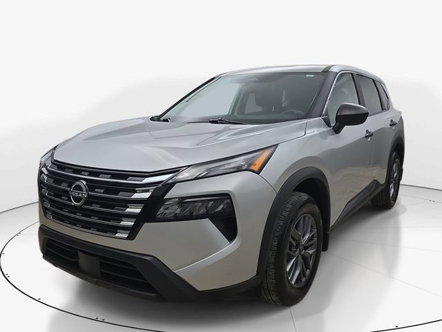 Used 2025 Nissan Rogue S AWD/4WD image 10