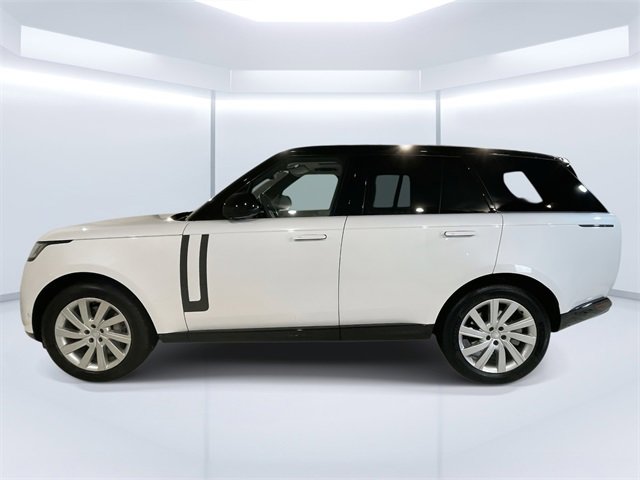 Used 2024 Land Rover Range Rover SE image 9