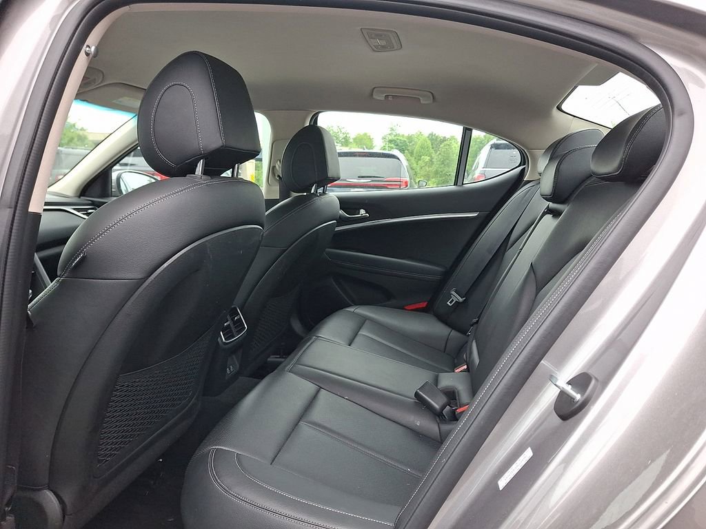 Used 2025 Genesis G70 2.5T AWD/4WD image 10