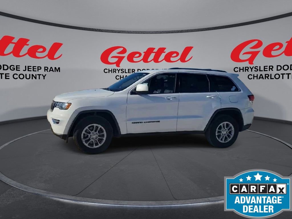 Used 2020 Jeep Grand Cherokee Laredo image 4