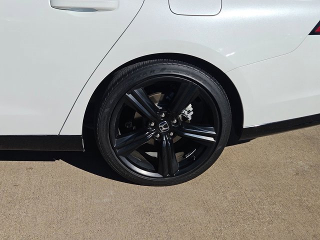 Certified 2023 Honda Accord Sport image 9