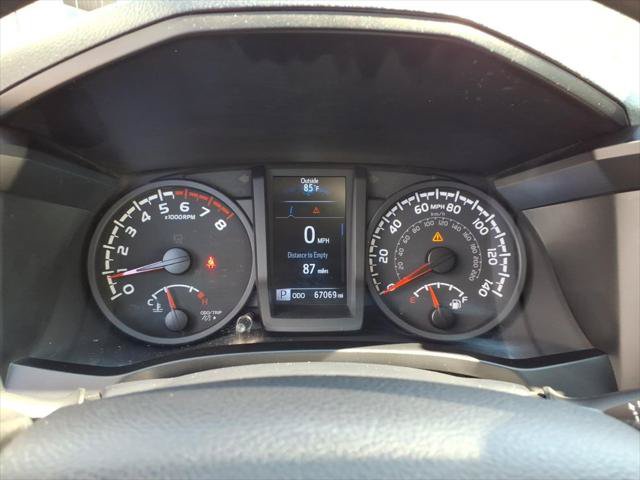 Used 2022 Toyota Tacoma SR AWD/4WD image 15