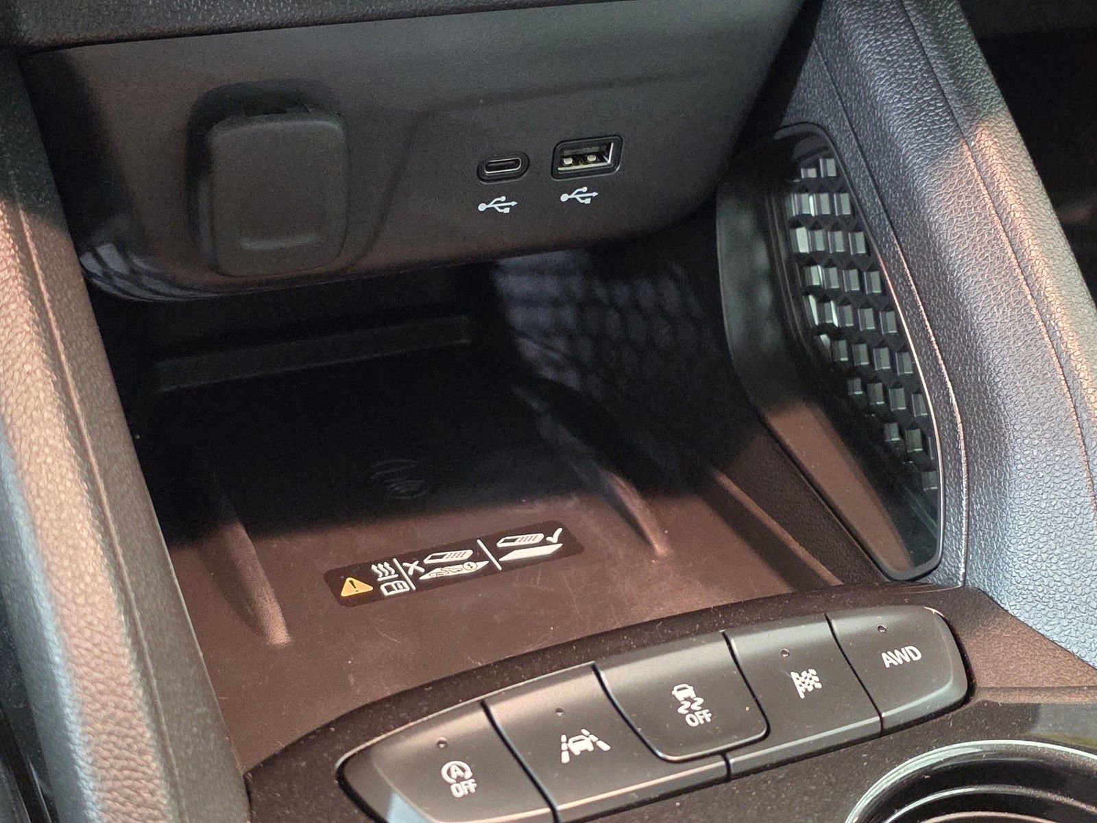 Used 2024 Chevrolet TrailBlazer LT w/ Convenience Package image 30