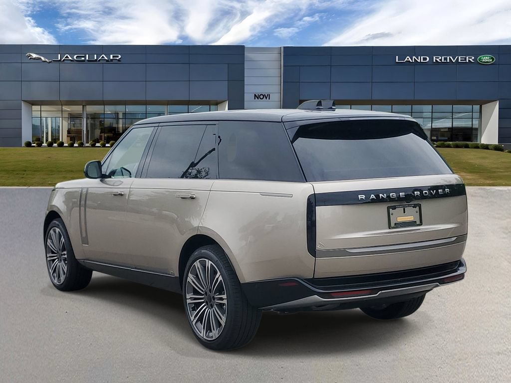 New 2026 Land Rover Range Rover Long Wheelbase SE AWD/4WD image 4