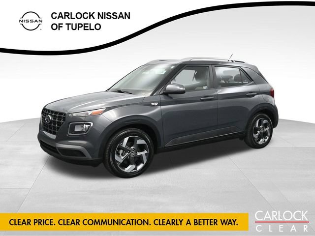 Used 2024 Hyundai Venue SEL FWD image 1