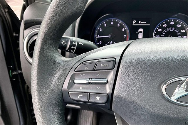 Used 2023 Hyundai Kona SEL image 11