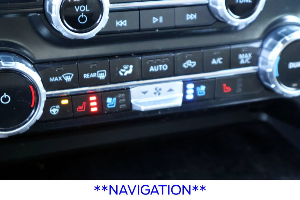 Used 2023 Ford F150 Lariat AWD/4WD image 10