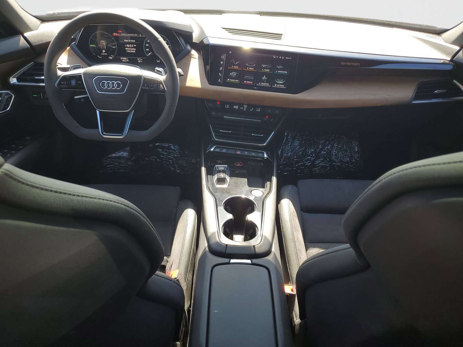Used 2022 Audi e-tron GT Prestige w/ Prestige Package AWD/4WD image 10