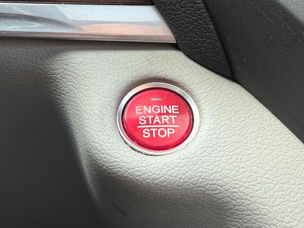 Used 2016 Acura MDX SH-AWD image 17