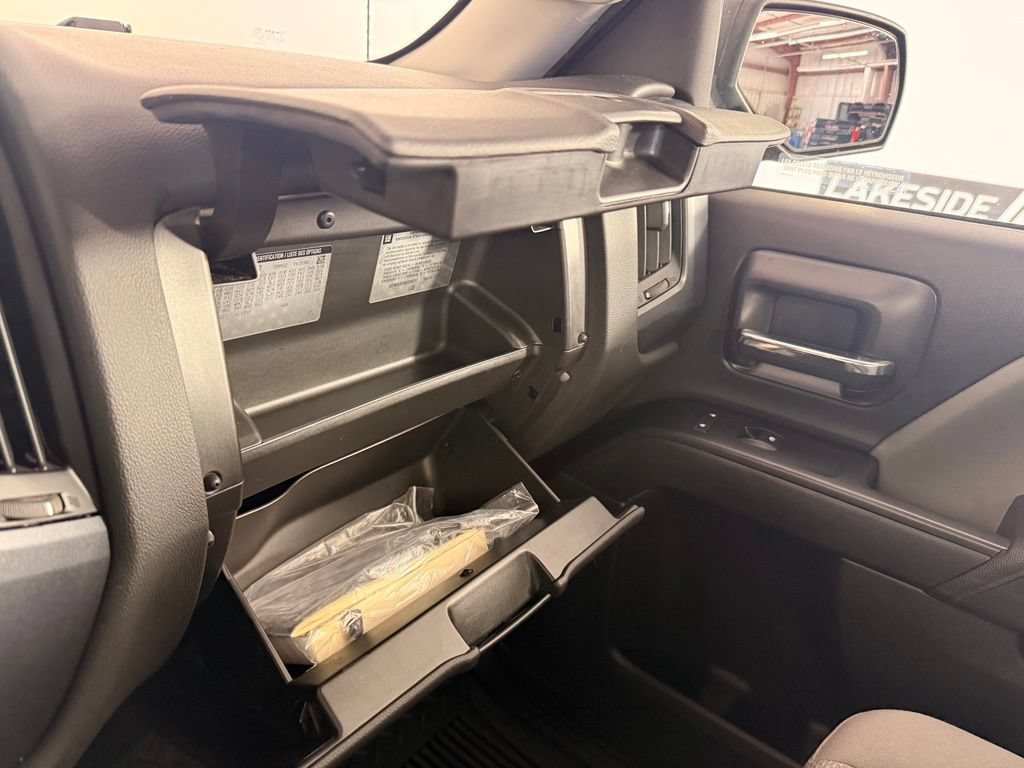 Used 2016 GMC Sierra 1500 4x4 Regular Cab w/ Sierra Convenience Package image 40