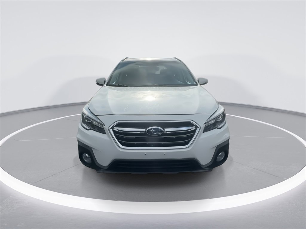 Used 2019 Subaru Outback 3.6R Touring image 3