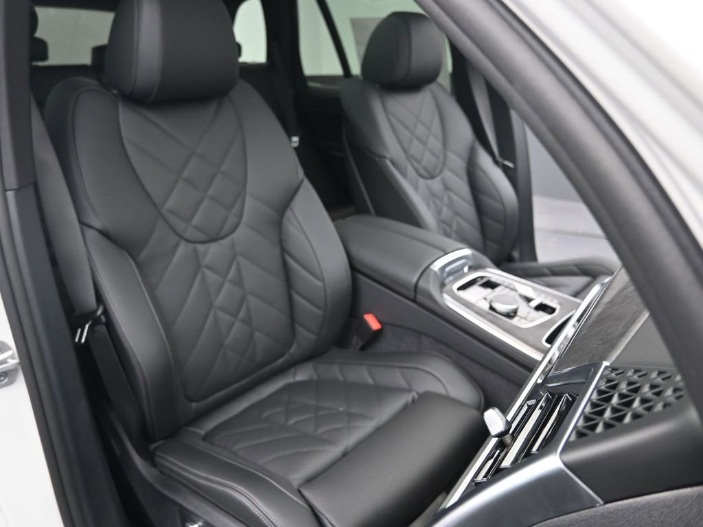New 2026 BMW X5 xDrive40i w/ Parking Assistance Package AWD/4WD image 24