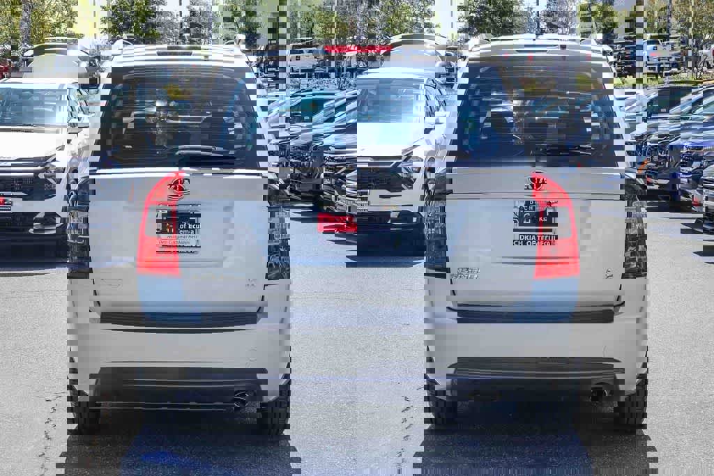 Used 2007 Kia Rondo LX image 5