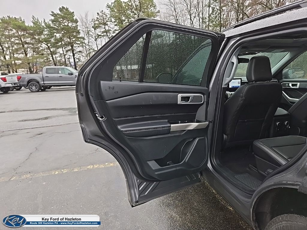 Used 2023 Ford Explorer XLT w/ Equipment Group 202A image 49