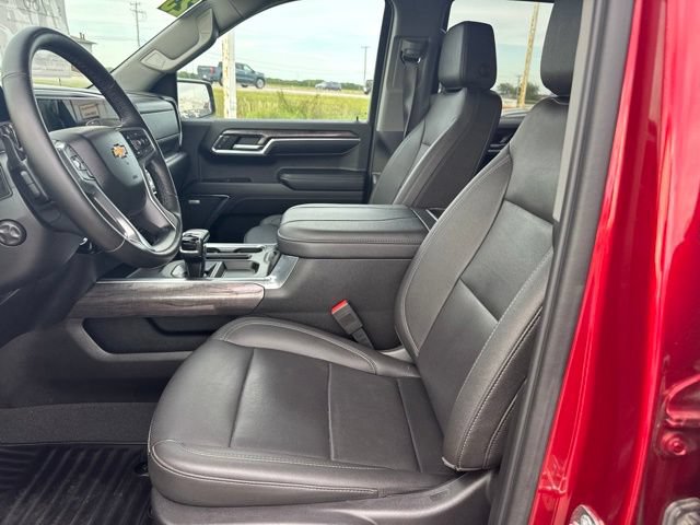 Used 2023 Chevrolet Silverado 1500 LTZ w/ Z71 Off-Road Package AWD/4WD image 14
