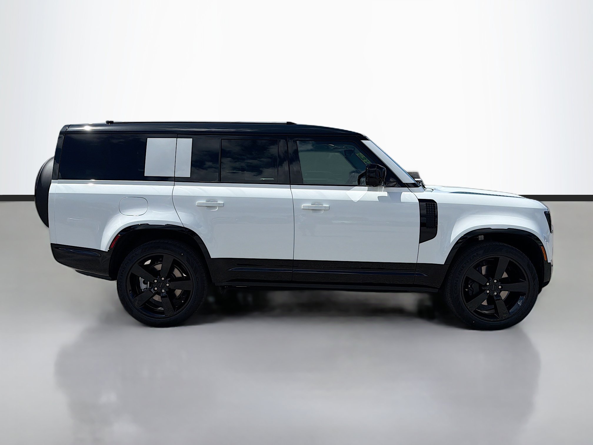 New 2026 Land Rover Defender 130 X-Dynamic SE AWD/4WD image 6