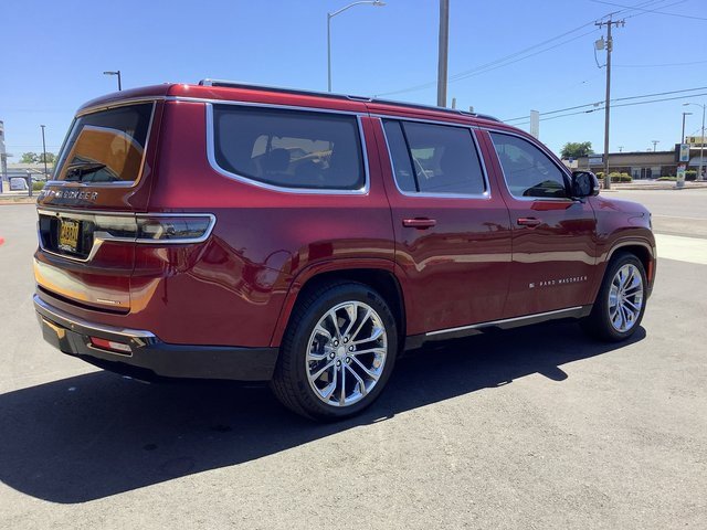 Used 2022 Jeep Grand Wagoneer Series II w/ Premium Group II image 37