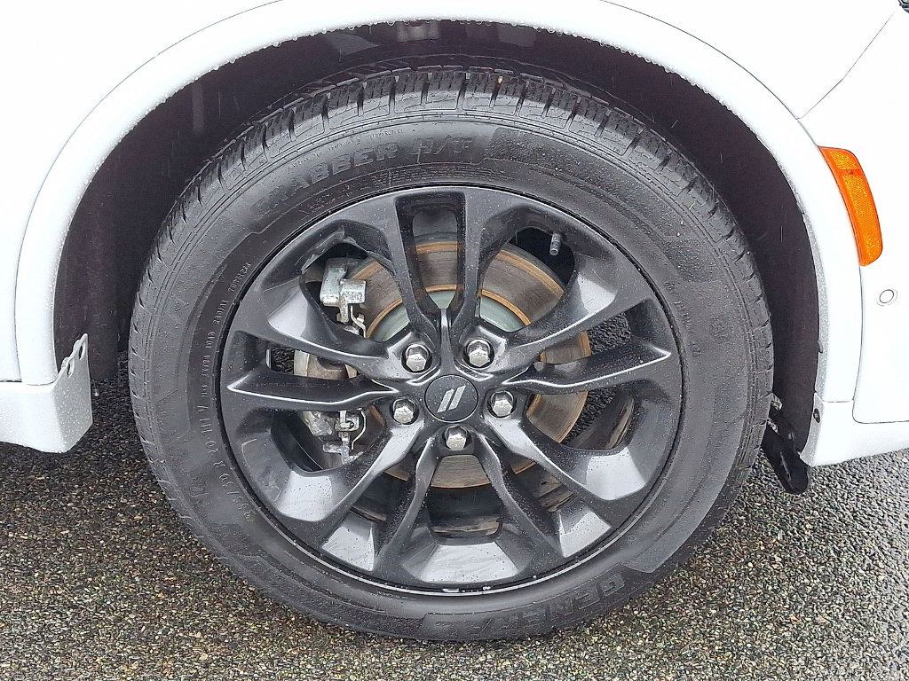 Certified 2022 Dodge Durango R/T w/ Blacktop Package image 27