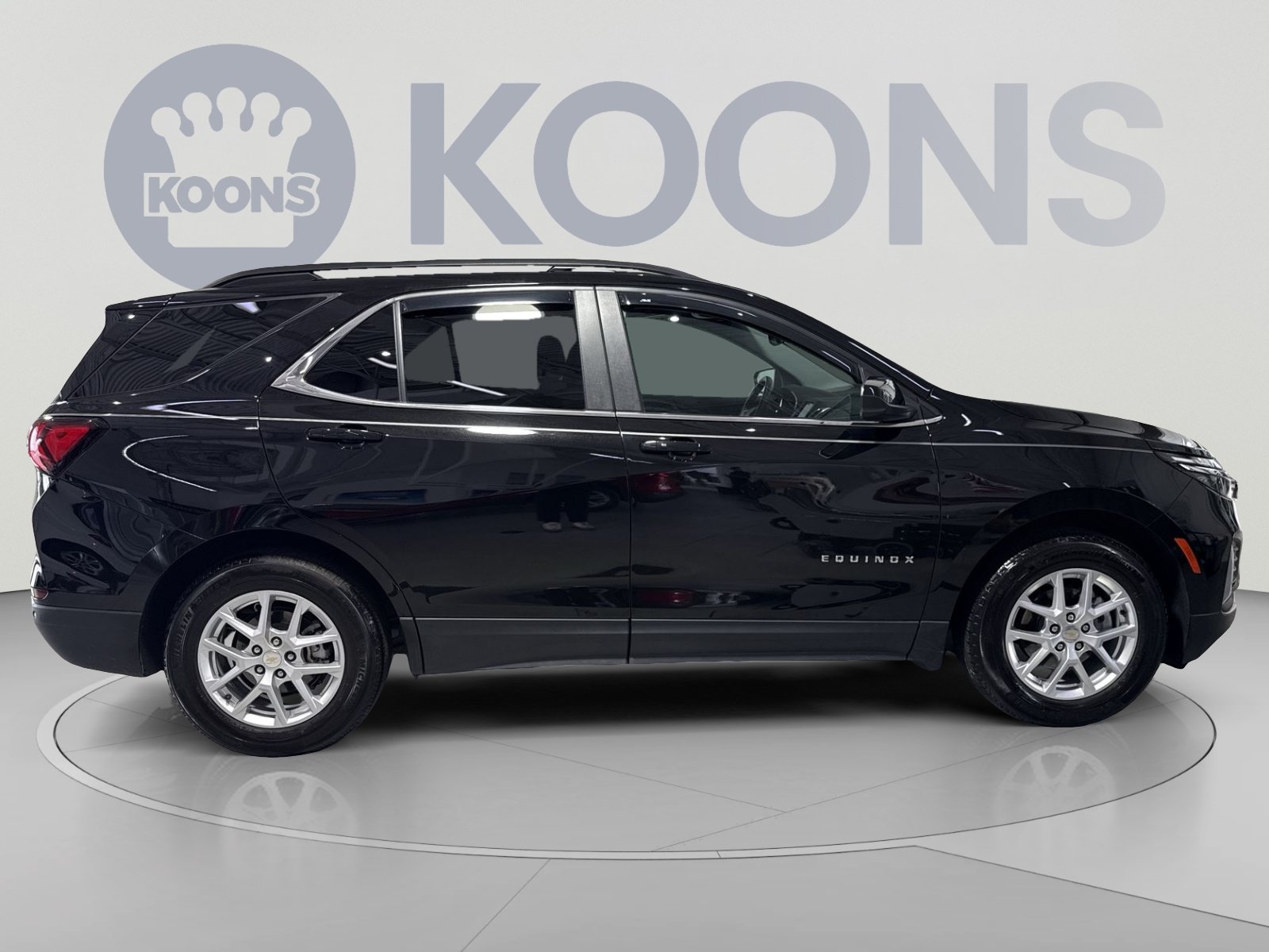 Used 2022 Chevrolet Equinox LT FWD image 12