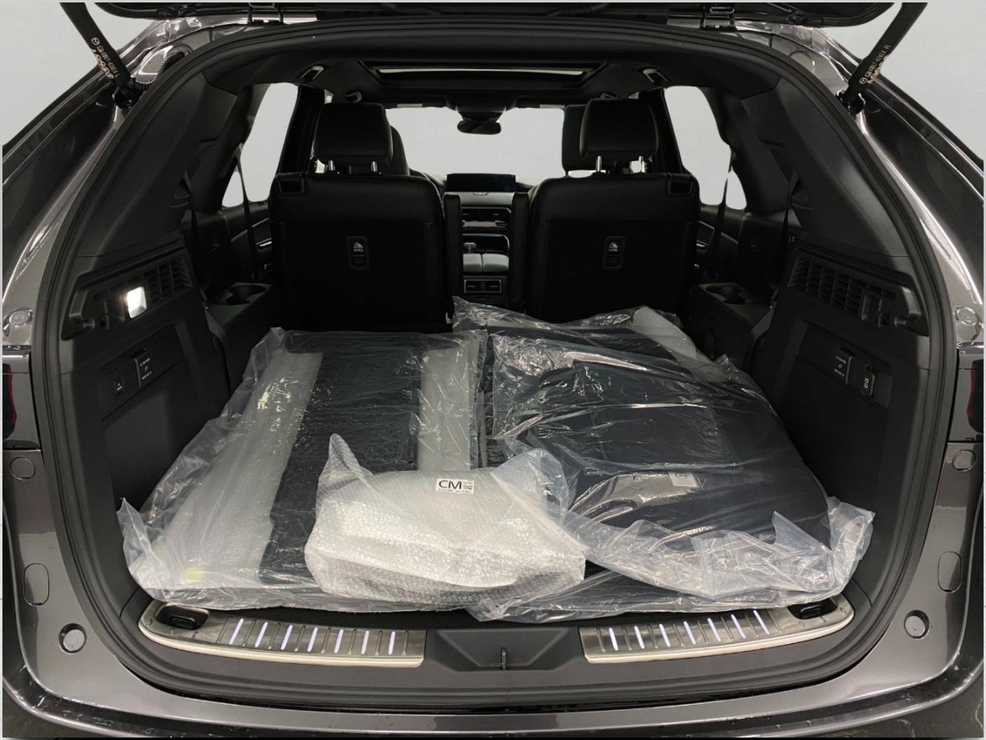 New 2026 MAZDA CX-90 Plug-In Hybrid w/ Premium Plus image 5