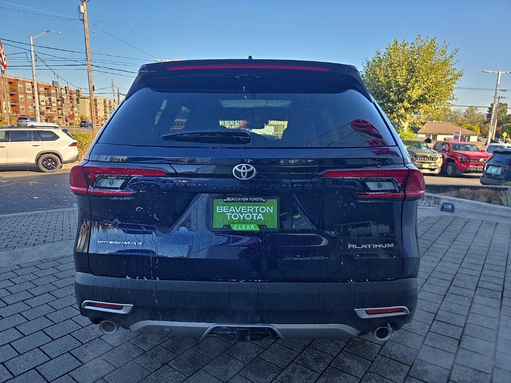New 2026 Toyota Grand Highlander AWD Hybrid image 4
