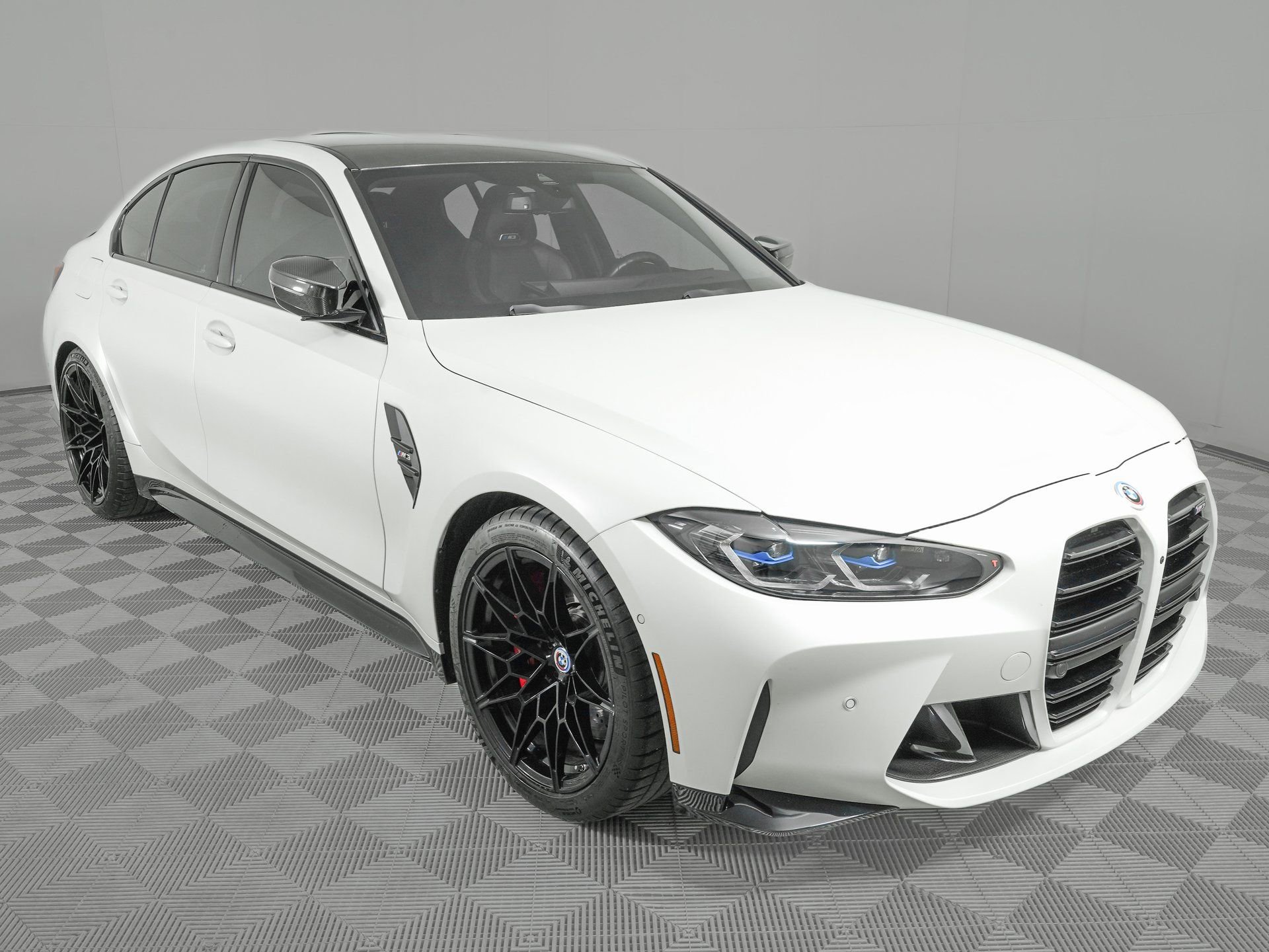 Used 2023 BMW M3 Base w/ M Carbon Exterior Package image 3