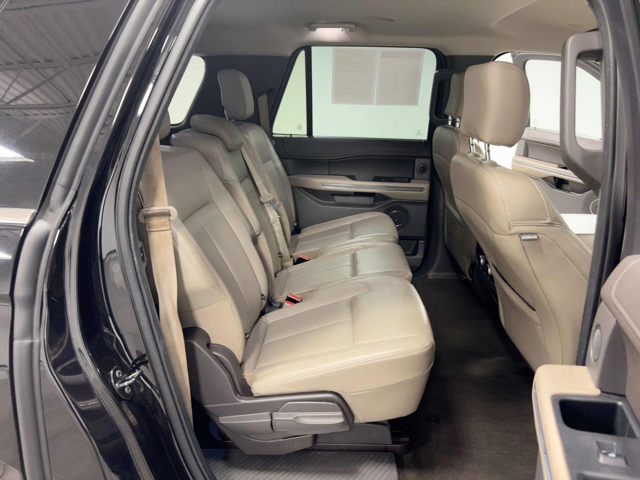 Used 2019 Ford Expedition Max XLT w/ Equipment Group 202A image 30