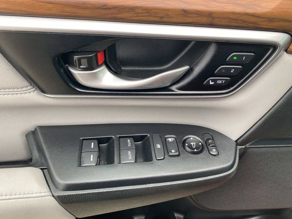 Used 2022 Honda CR-V EX-L image 25