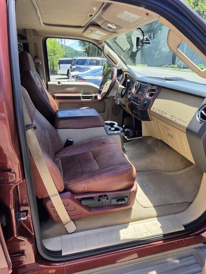 Used 2008 Ford F450 Lariat AWD/4WD image 13