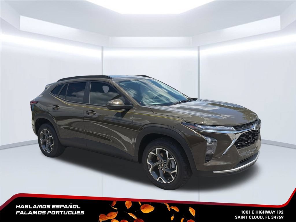 Used 2024 Chevrolet Trax LT w/ Driver Confidence Package FWD image 8