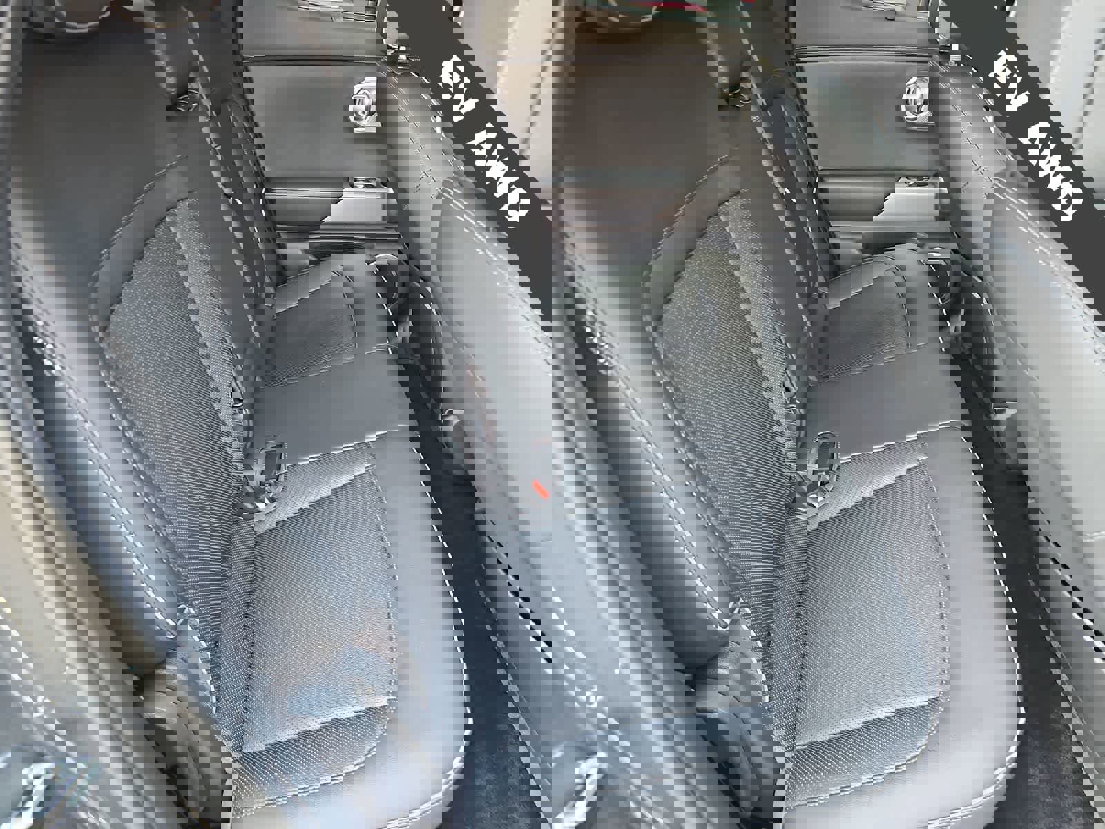 Certified 2025 Genesis GV60 Advanced image 17