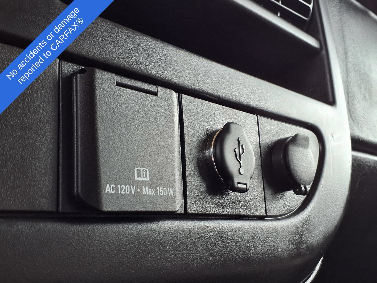 Used 2017 Chevrolet Express 2500 RWD image 27