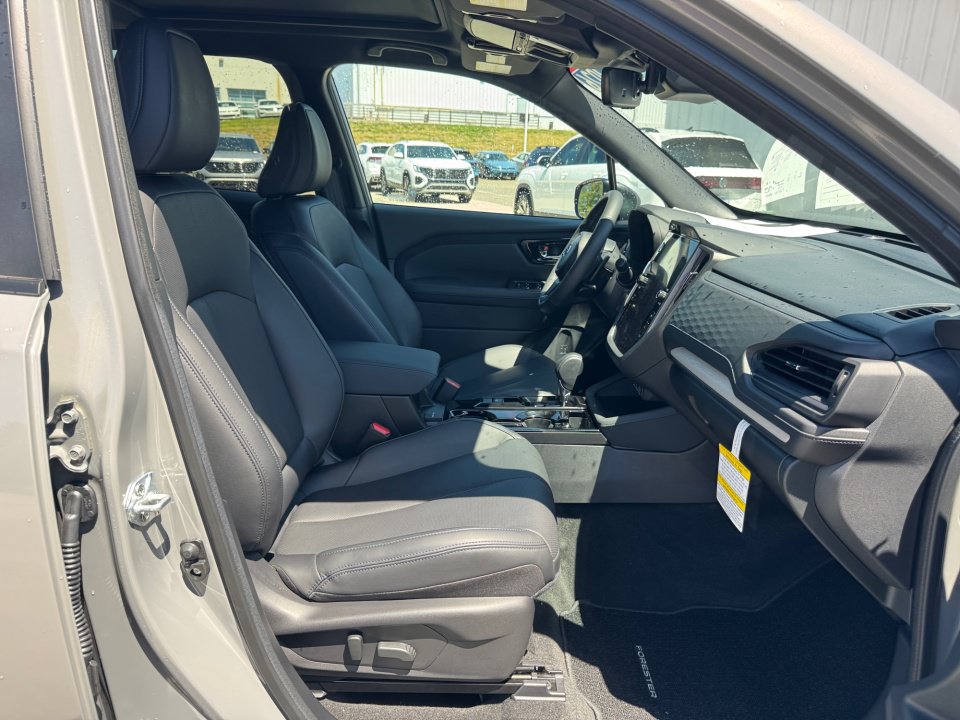 Used 2026 Subaru Forester Limited w/ Limited Package AWD/4WD image 32