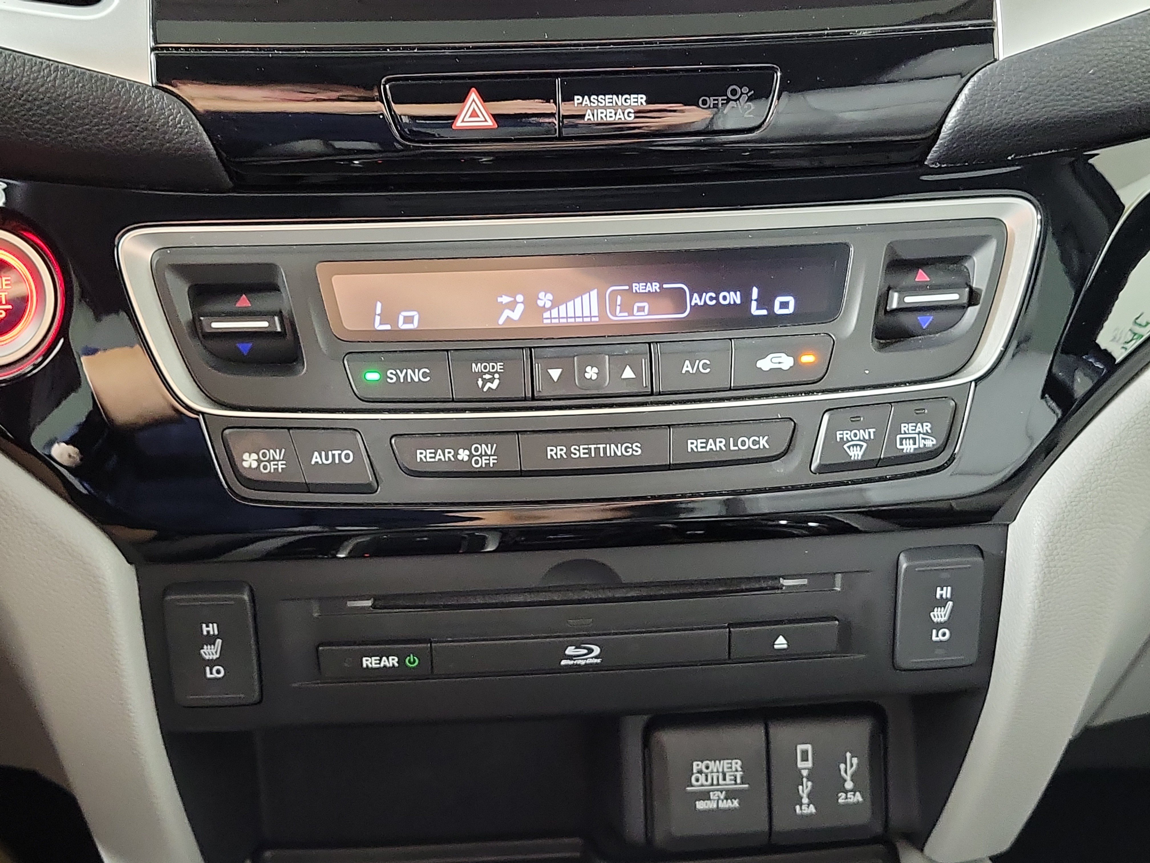 Used 2017 Honda Pilot Touring image 21