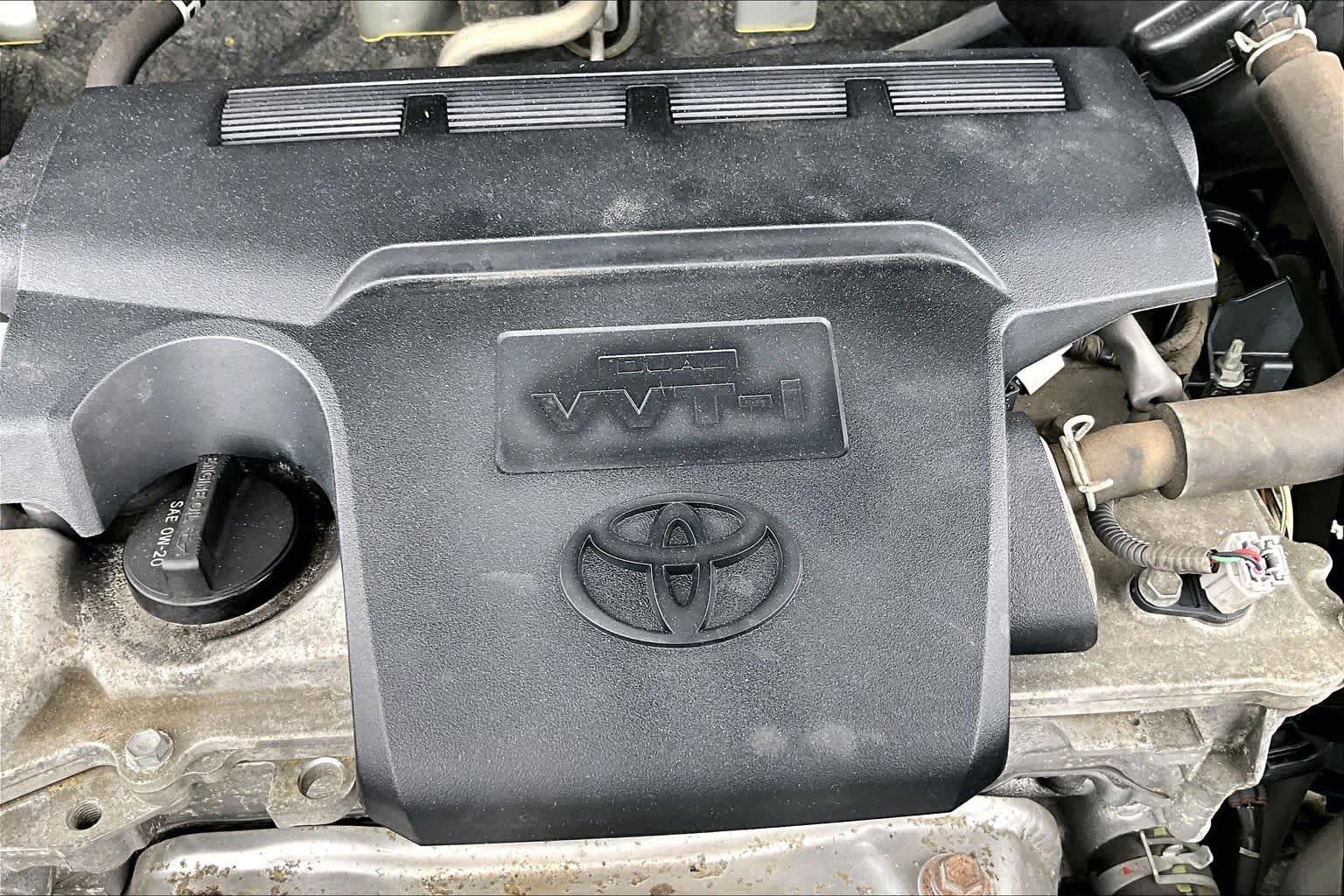 Used 2015 Toyota RAV4 LE FWD image 31