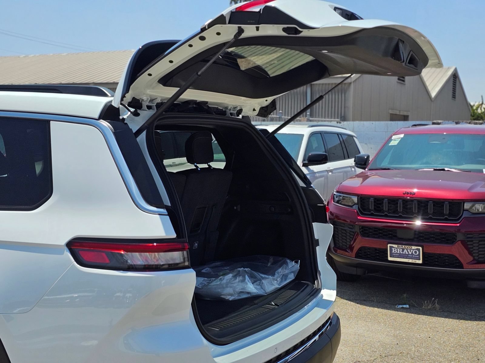 New 2026 Jeep Grand Cherokee L Laredo RWD image 9