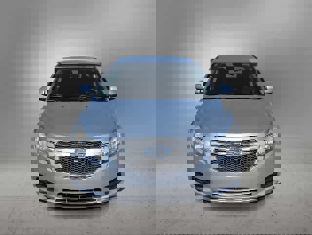 Used 2014 Chevrolet Cruze LT FWD image 3