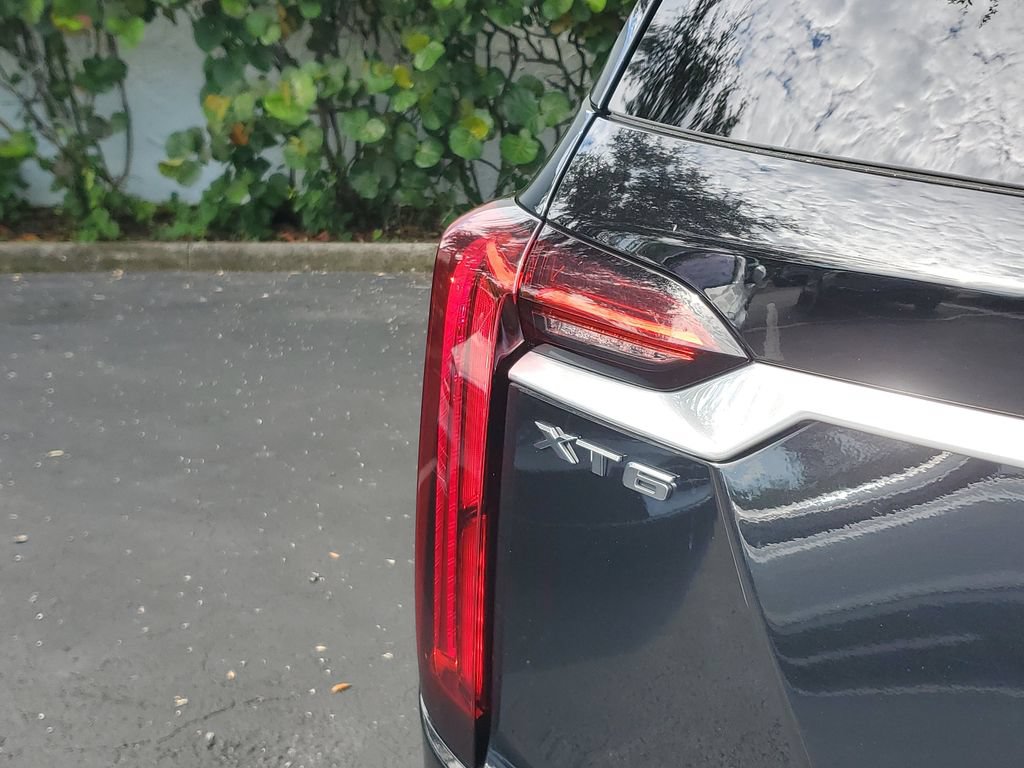 Certified 2023 Cadillac XT6 Premium Luxury w/ Technology Package FWD image 28