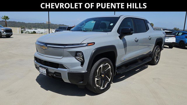Used 2025 Chevrolet Silverado EV LT w/ LT Premium Package