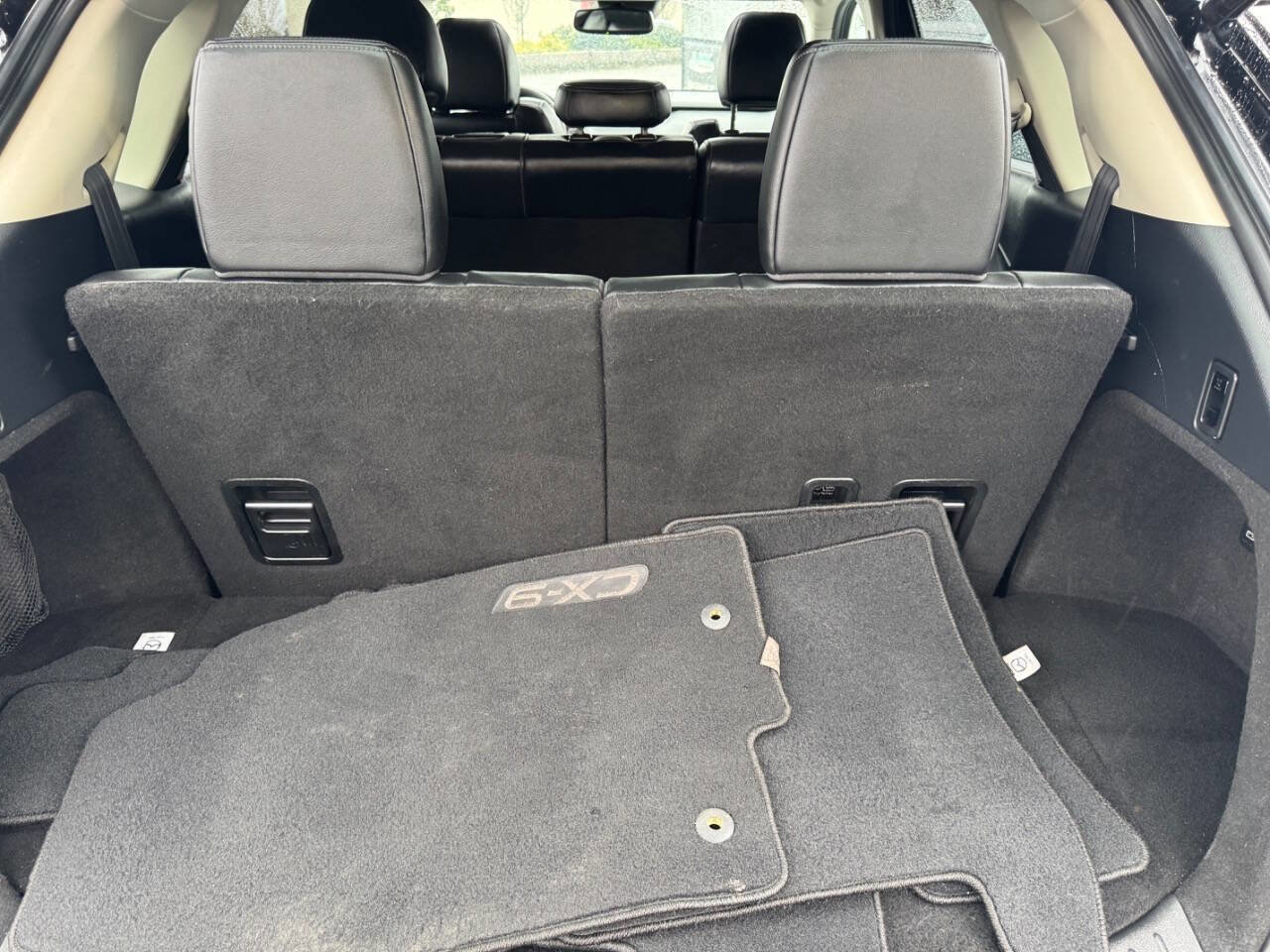 Used 2018 MAZDA CX-9 Touring w/ Touring Premium Package image 6