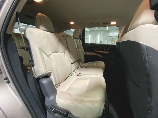 Used 2019 Subaru Ascent Premium w/ Popular Package #3 image 25