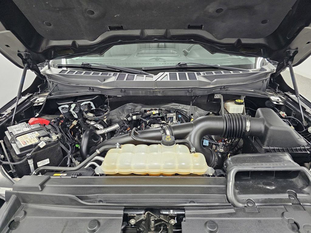 Used 2023 Ford F150 XLT AWD/4WD image 10