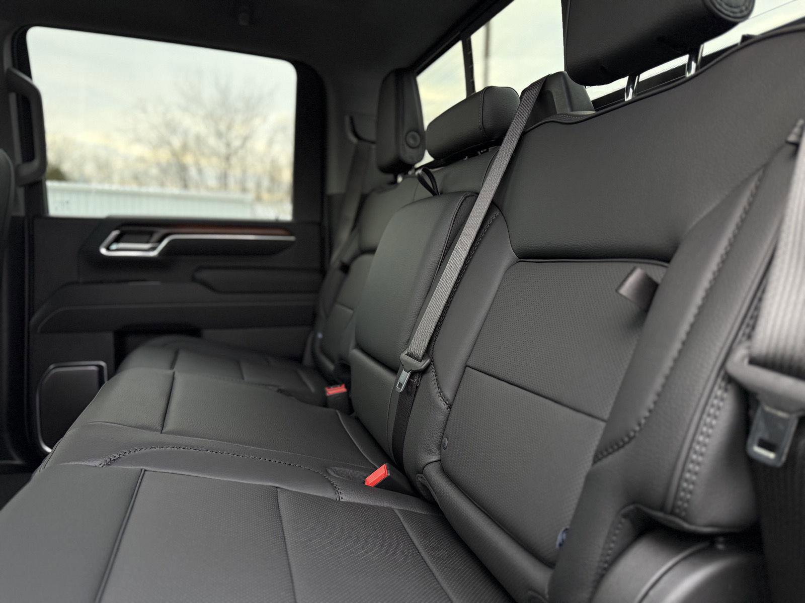 New 2026 GMC Sierra 2500 Denali w/ Denali Reserve Package image 14