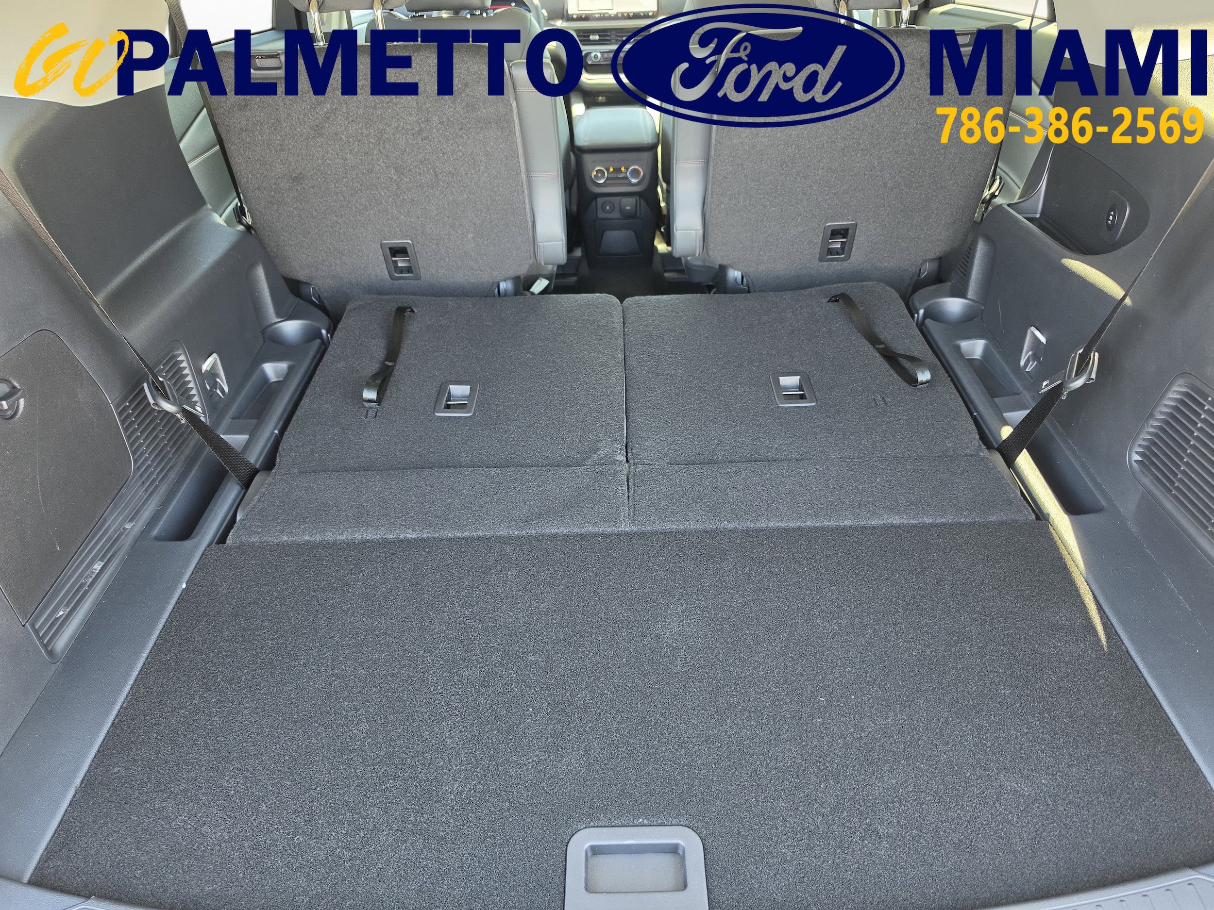 New 2026 Ford Explorer Active w/ Active Comfort Package RWD image 10