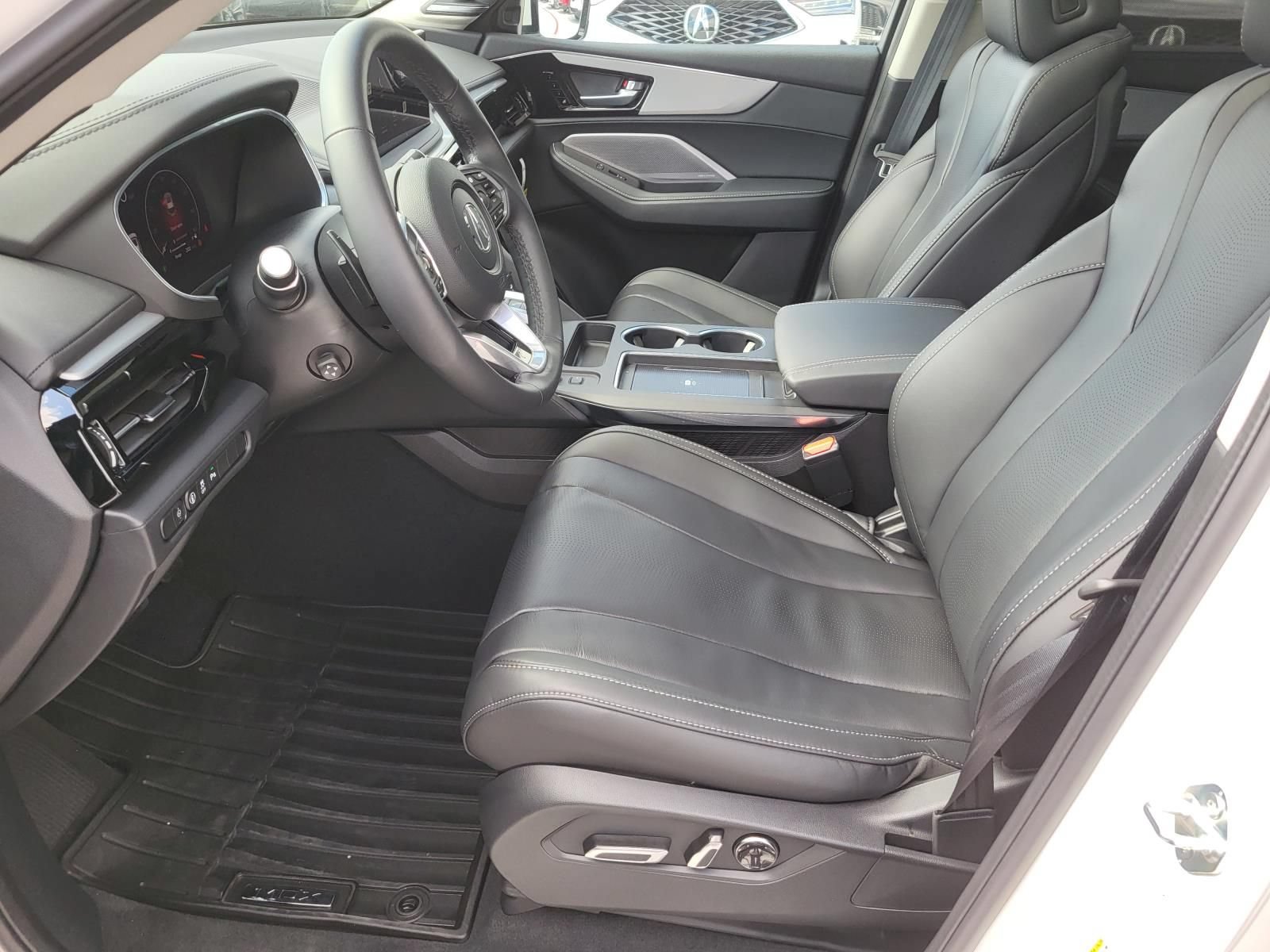 Used 2026 Acura MDX FWD w/ Technology Package image 17