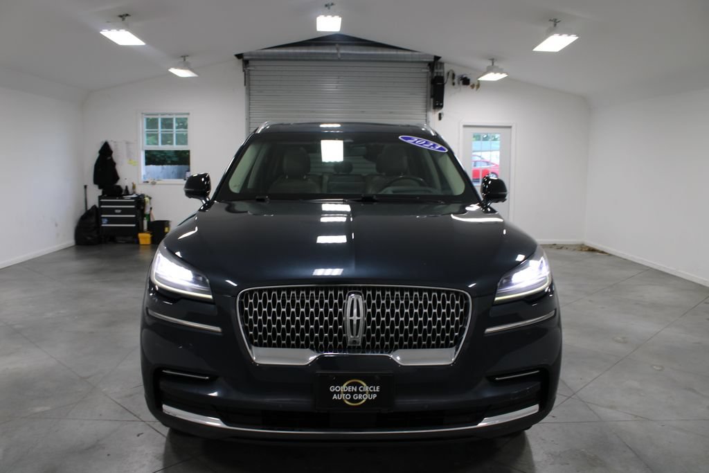 Used 2023 Lincoln Aviator Reserve w/ Equipment Group 201A AWD/4WD image 3