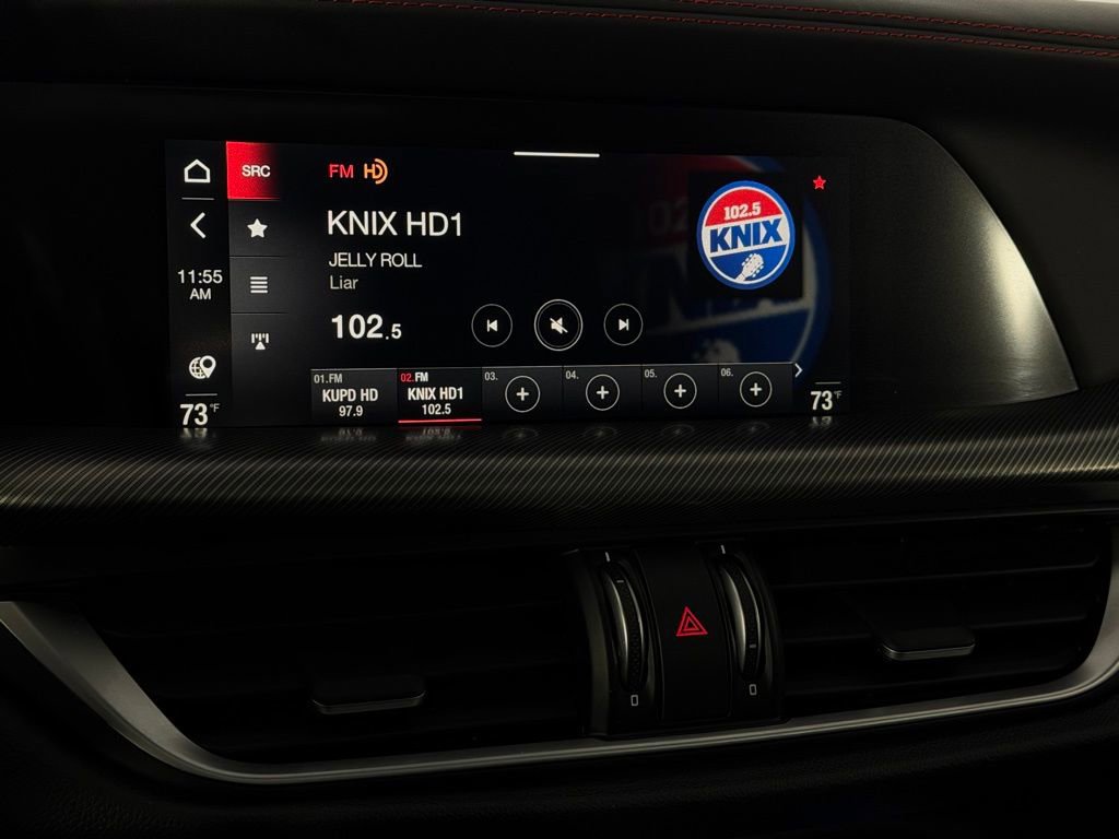 Used 2024 Alfa Romeo Stelvio AWD image 19