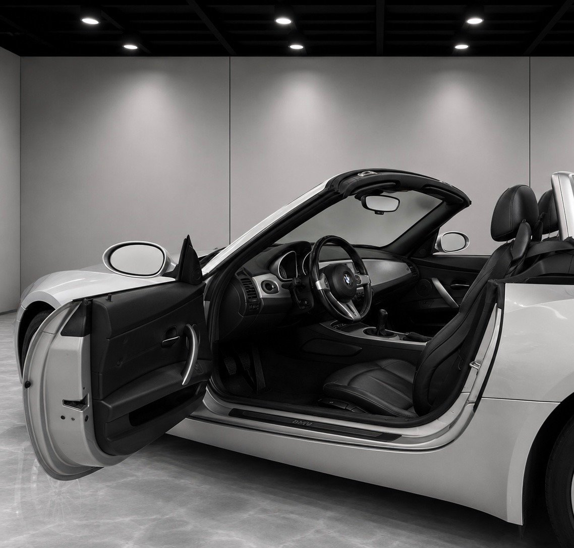 Used 2003 BMW Z4 2.5i RWD image 5