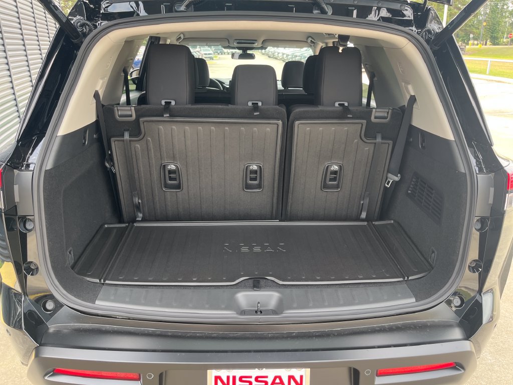 New 2026 Nissan Pathfinder SV FWD image 26