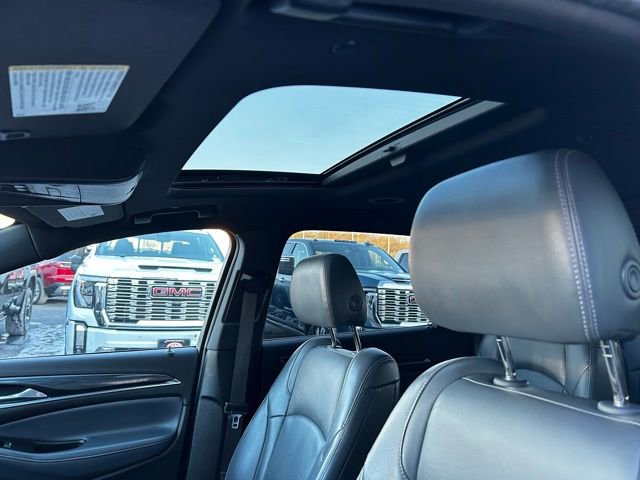 Used 2023 Buick Enclave Essence w/ Experience Buick Package image 25